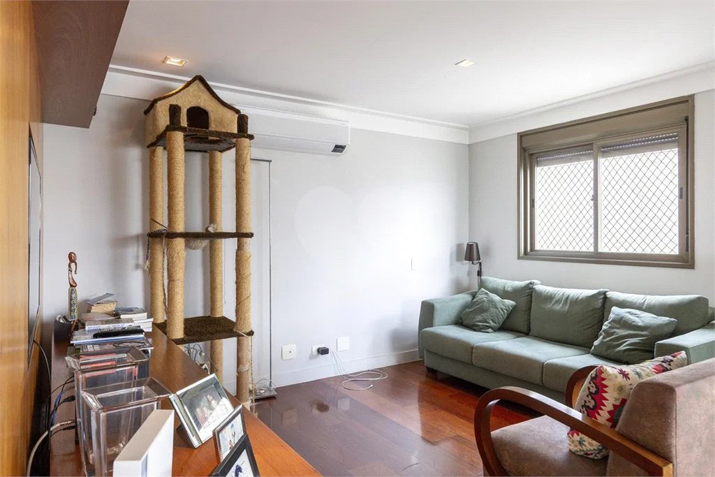 APARTAMENTO COM 3 DORMITÓRIOS, 3 SUÍTES, 3 VAGAS, LAVABO, LAZER, 193 M² - MOEMA