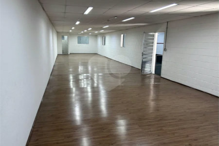 Casa para alugar no condomínio Igarapé, São Paulo - SP