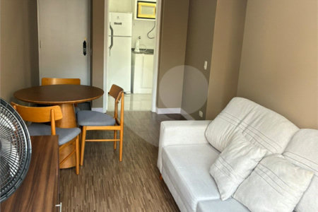 Apartamento á venda 1 Dorm e 1 Vaga - Itaim Bibi
