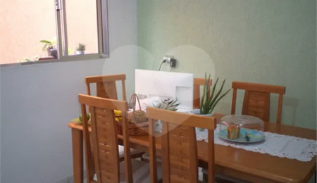 Vende-se Lindo Sobrado na Vila Santa Catarina