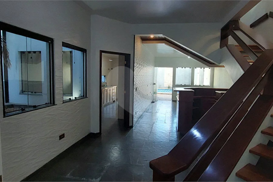 SOBRADO COM DESIGN EXCLUSIVO E LAZER COMPLETO 3 DORMITÓRIOS SENDO 1 SUÍTE