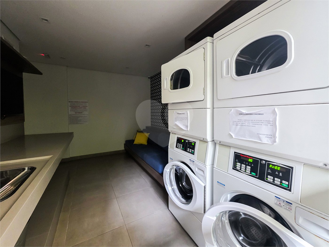 Apartamento Garden - Santa Cecília / Higienópolis - 1 Quartos - Venda / Compra - Quintal