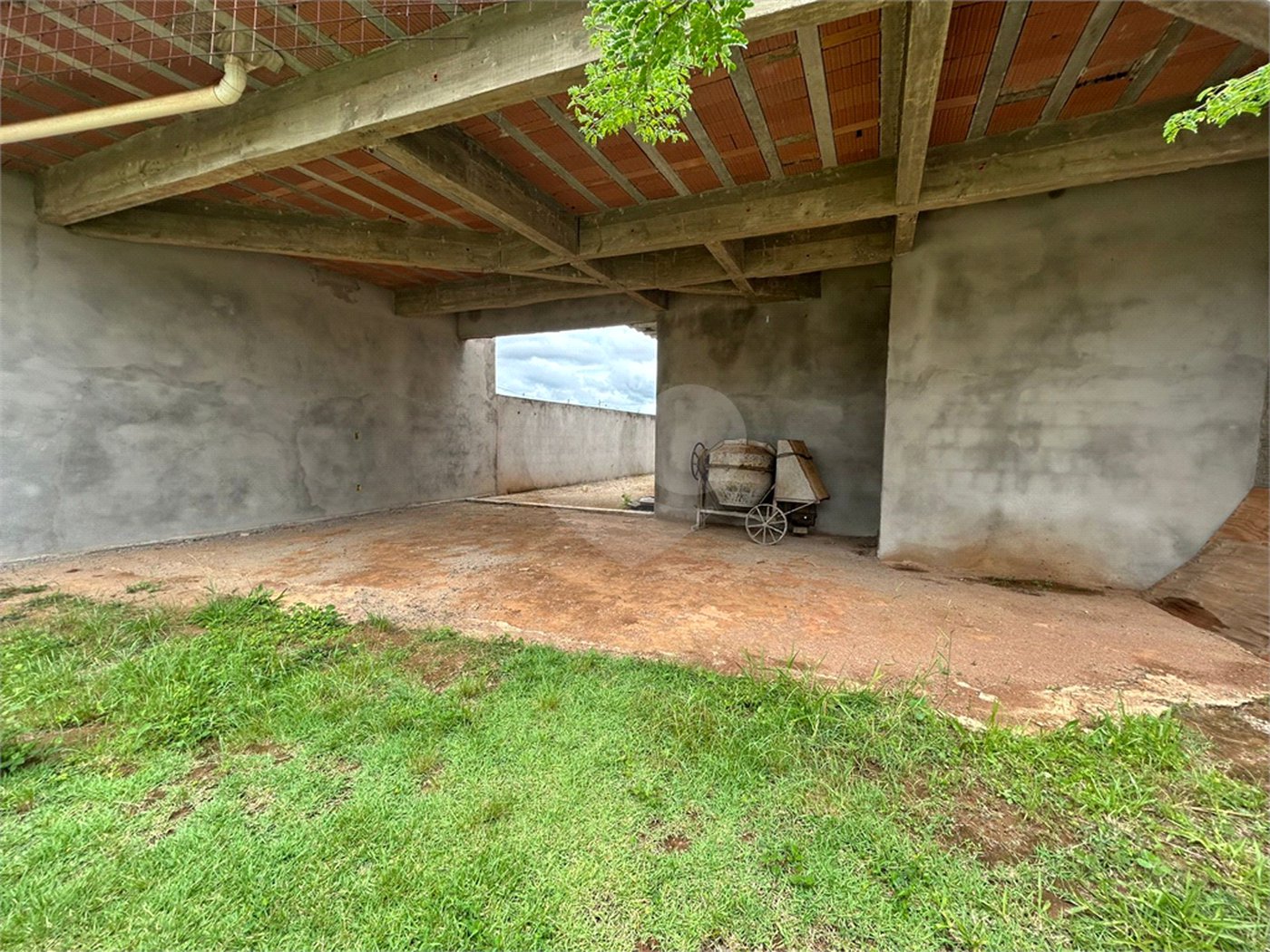 Casa à Venda de 3 dormitórios no condomínio damha II em São Carlos,