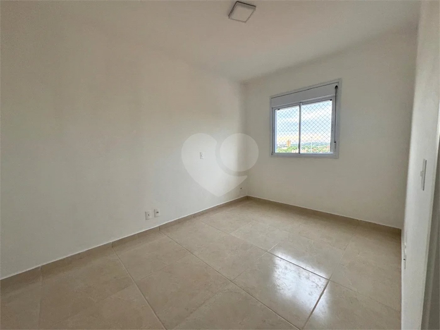 Apartamento com 2 dormitórios no Por do Sol, na cidade de Piracicaba - SP