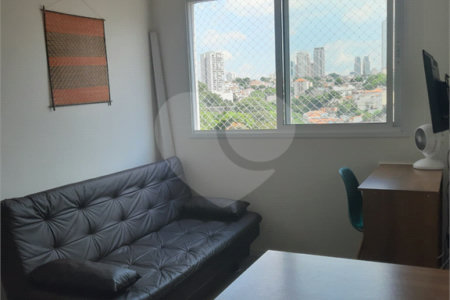 Apartamento com 34m², 2 quartos, à venda no Cambuci
