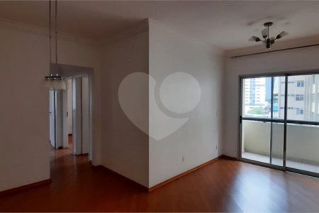 Apartamento 3 Dormitórios - 1 Suíte