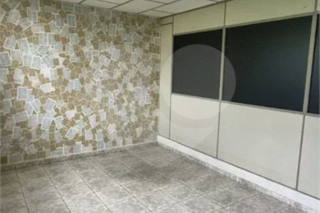 Salão Comercial para Locação em Vinhedo - SP