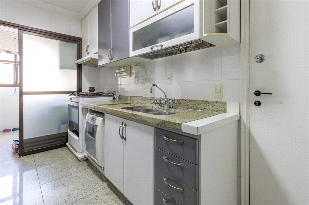 APARTAMENTO 100 M2 COM 3 QUARTOS EM CAMPO BELO