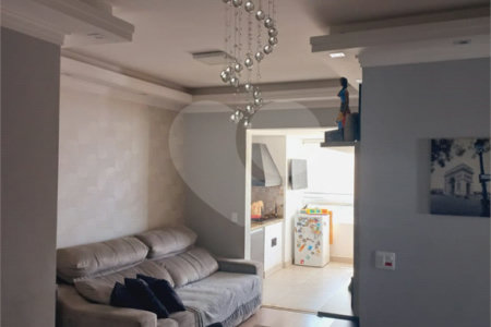Apartamento Condominio Clube em Pinheiros com 90 m² Útil com 3 dormitórios sendo 1 suíte com 1 Vagas