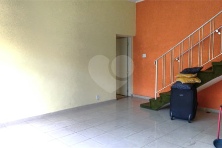 Casa á venda - Vila Guarani