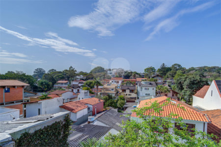Sobrado para alugar com 3 suítes em Alto da Boa Vista, São Paulo, SP