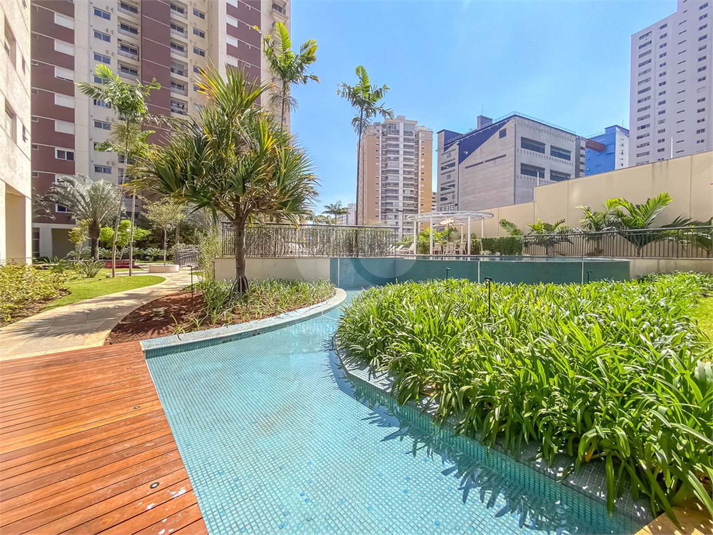 Apartamento - Vila Mariana - Alto Padrão - 3 Suítes - 4 Vagas - Venda / Compra - Próximo ao Metrô