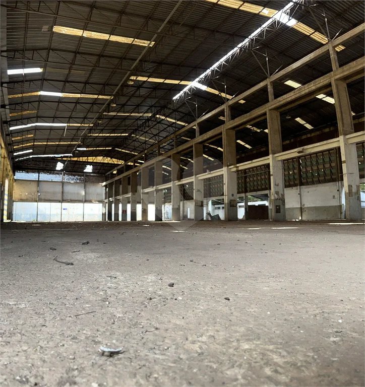 Excelente Galpão comercial para empresas disponível para venda e locação em Piracicaba - SP.