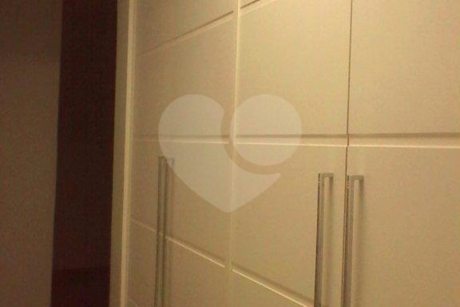 CASA TÉRREA ASSOBRADADA A VENDA NO TREMEMBÉ - 4 DORMS (2 SUÍTES), CHURRASQUEIRA E 4 VAGAS DE GARAGEM