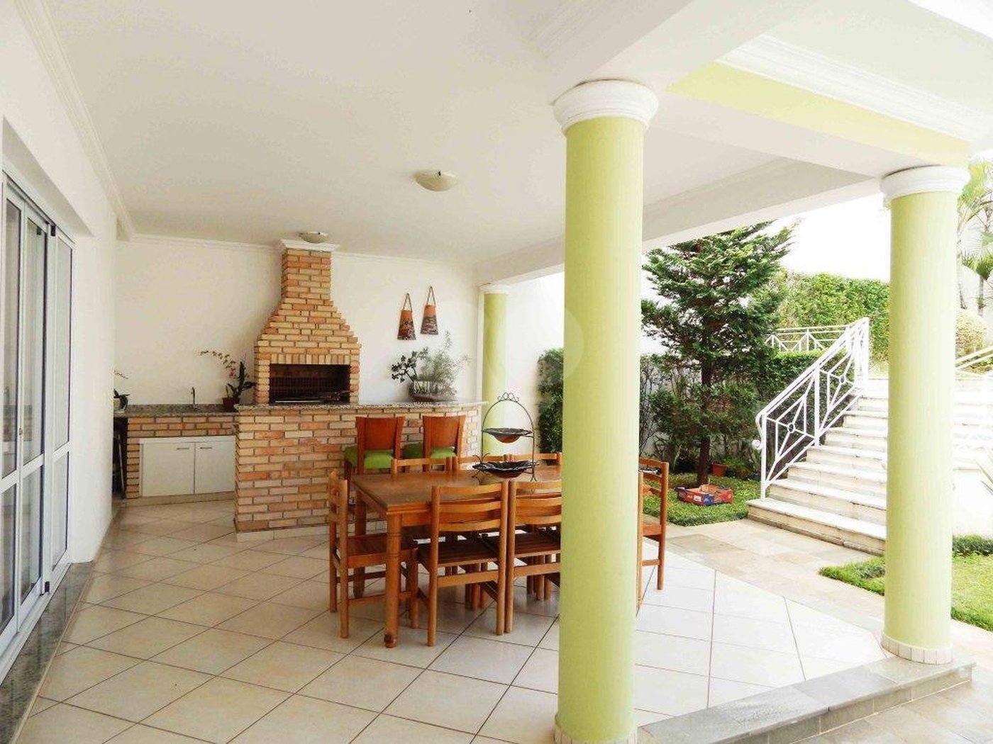 Casa à venda com 4 suítes em Interlagos, São Paulo, SP