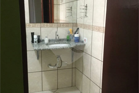 Casa com 112m² , 2 dormitórios , sendo 2 suítes , à venda no bairro da Penha.