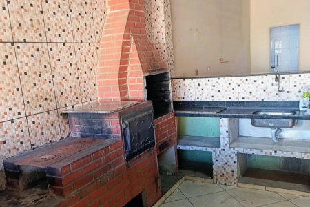 Casa à venda com 2 quartos, sendo 1 suíte, em Jardim Paranapunga, Três Lagoas, MS