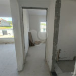 Apartamento 2 dormitórios com 1 vaga de garagem, excelente localização, programa MCMV, pagto parcelado