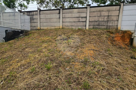 Terreno Comercial a Venda