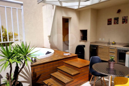 COM RENDA VENDA SO PARA INVESTIDOR Cobertura na Bela Vista com hidro -Com 69m² 1 dormitório 2 vadas Localização ótima perto de tudo Aceita Permuta