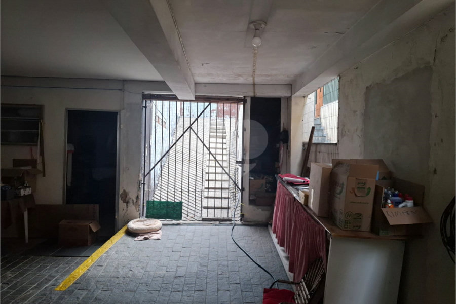 Sobrado venda ou locação HORTO com 254m2, 4 quartos, 2 sala, 2 cozinha, quintal e 3 vagas de garagem
