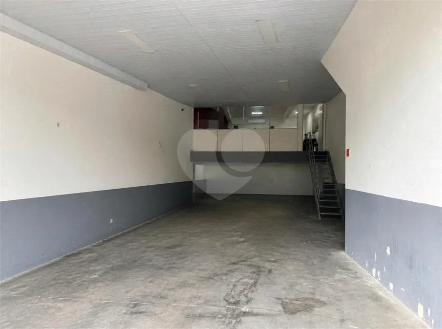 PRÉDIO COMERCIAL E RESIDENCIAL(KITNETS) COM GALPÃO À VENDA Jardim Ocara – Santo André/SP