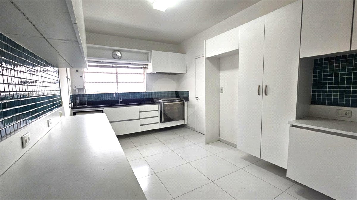 Apartamento para alugar com 3 quartos, sendo 1 suíte, em Granja Julieta, São Paulo, SP
