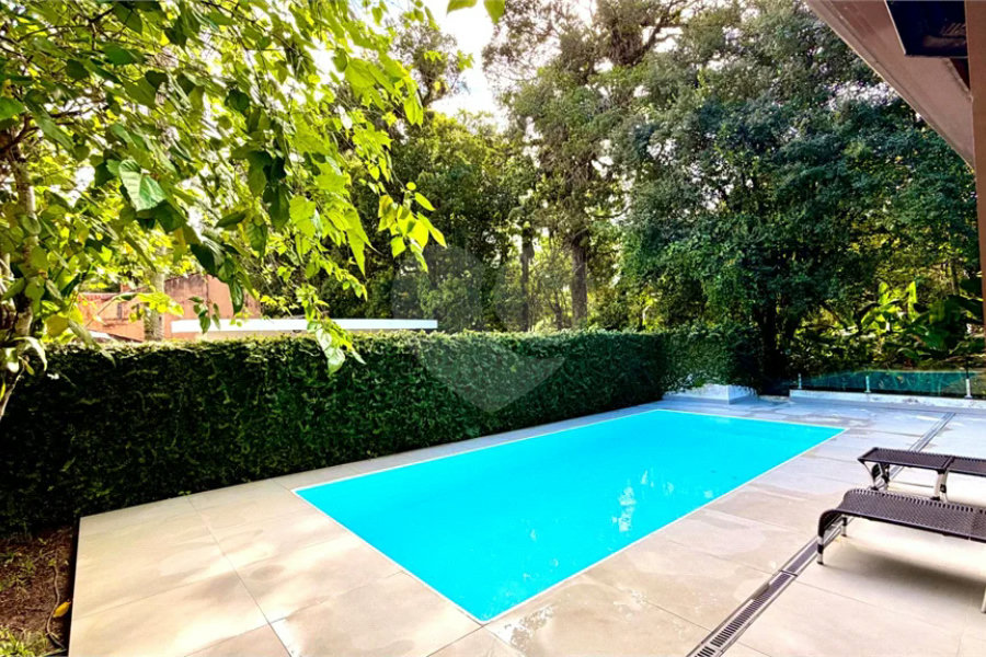 Casa à venda com 4 quartos, sendo 2 suítes, em Riviera de São Lourenço, Bertioga, SP