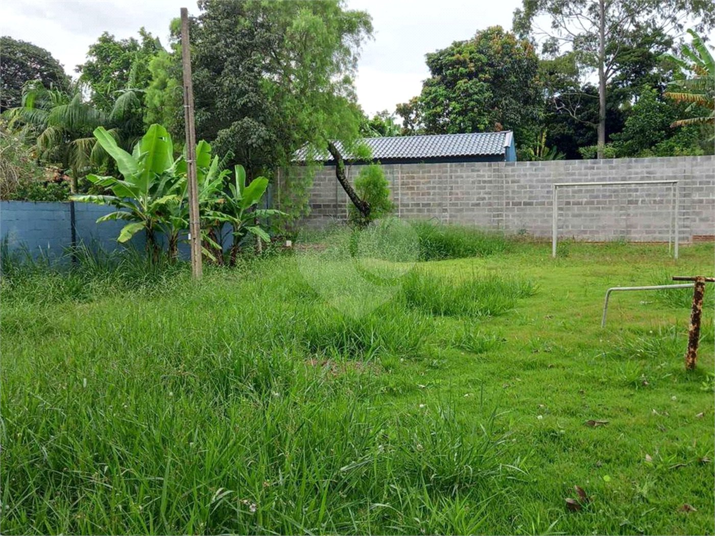 Terreno com 2.010,00 m² .
