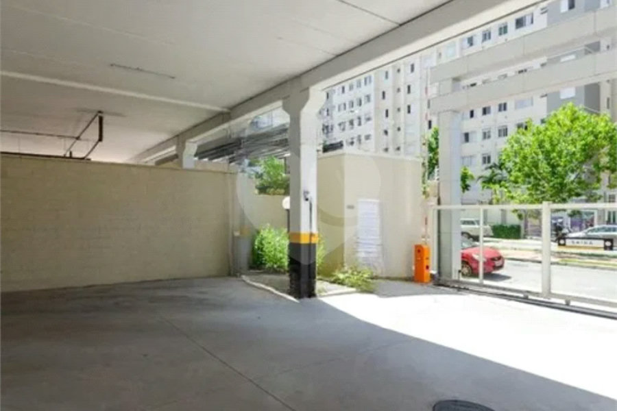 APARTAMENTO COM DOIS DORMITÓRIOS E UMA VAGA NA RAIMUNDO PEREIRA DE MAGALHÃES.