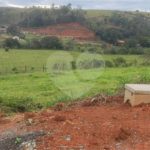 Terrenos de 300 metros em condomínio fechado e prontos para construir na região de Atibaia