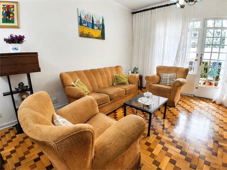 Sobrado à venda com 4 quartos, sendo 2 suítes, em Butantã, São Paulo, SP