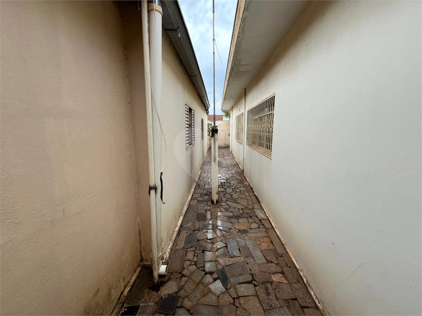 Casa a venda na Cidade Jardim com 3 dormitorios e 1 suite