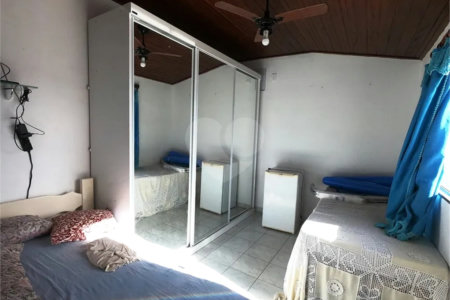 Cobertura Duplex para venda no Edificio Tarre Junior em Cabo Frio/RJ.