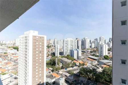 APTO Á VENDA NO IPIRANGA 3 QUARTOS 73M2 + DEPÓSITO + VAGA Aceita e estuda Permuta.
