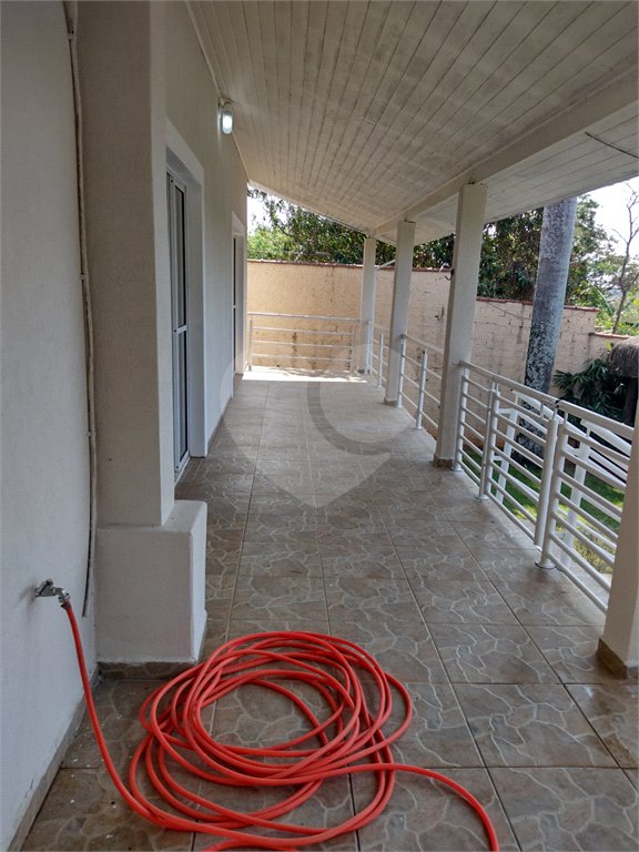 Indaiatuba- Recreio Internacional Viracopos - Terreno com 1000 ms - construido 200 ms - Sobrado com 3 dorms, 1 suite, Ar condicionado nos quartos e sala, cozinha com armários, cooktop, ampla varanda - Quiosque com churrasqueira e piscina , playground, garagem, deposito - R$ 1.500.000,00 - não ace