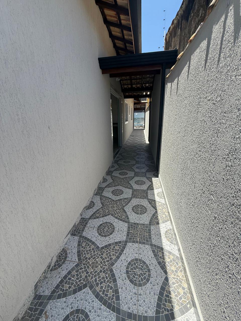 🏖️ Oportunidade Imperdível em Itanhaém – Casa com Piscina à Venda!