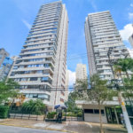 Apartamento a venda em Moema com 162m², 3 quartos ( suítes ) 3 vagas