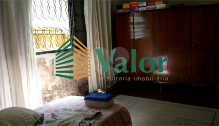 Casa à venda com 4 quartos, sendo 1 suíte,  em Jardim Paulista, São Carlos, SP