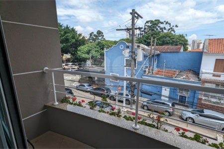 Sobrado Novo à Venda em Mirandópolis | 332 m² | 4 Dormitórios Suítes | 6 Vagas de Garagem