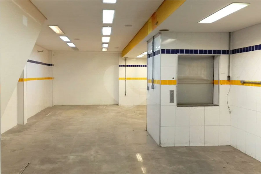 Prédio Comercial à Venda na Mooca – 394 m² de Área Construída