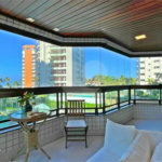 Apartamento à venda com 3 quartos, sendo 2 suítes, em Riviera de São Lourenço, Bertioga, SP