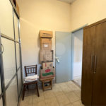 Ampla casa no condomÍnio Parque Fehr, contendo:
