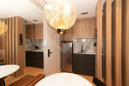 Studio Mobiliado em Moema | 29m² Pronto para Morar ou Investir