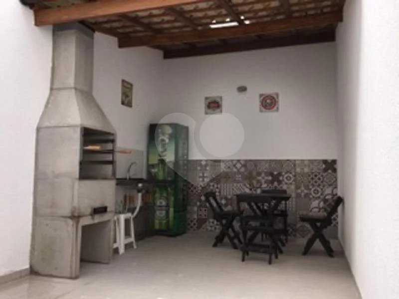 Sobrado novo nunca habitado.
