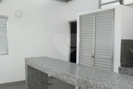 Cobertura com 130m², 3 quartos, sendo 2 suítes, 2 garagens, à venda no Jardim Marajoara