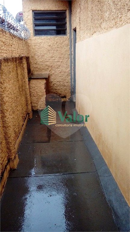 Casa com 3 dormitórios na Vila Prado