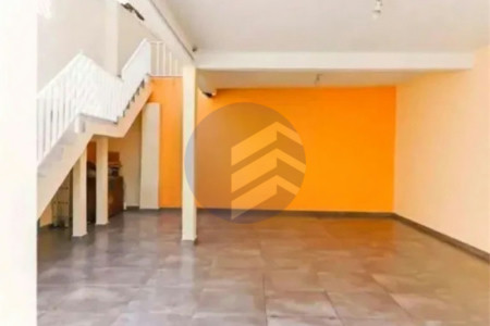 Sobrado à venda ou para alugar com 3 quartos, sendo 1 suíte, em Jaguaré, São Paulo - SP