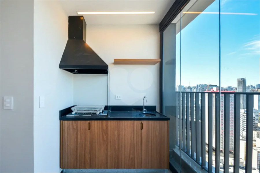 Apartamento para venda e locação em Pinheiros com 3 quartos, sendo 3 suítes, 178m²