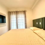 Apartamento à venda com 5 quartos, sendo 4 suítes,  em Riviera de São Lourenço, Bertioga, SP